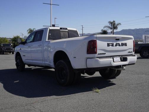 Bright White Clearcoat 2026 RAM 3500 Laramie