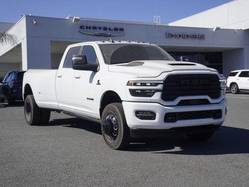 Bright White Clearcoat 2026 RAM 3500 Laramie