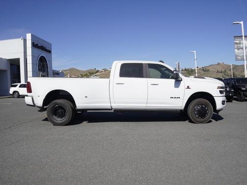 Bright White Clearcoat 2026 RAM 3500 Laramie