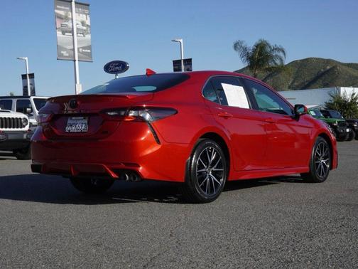 2024 Toyota Camry SE Nightshade