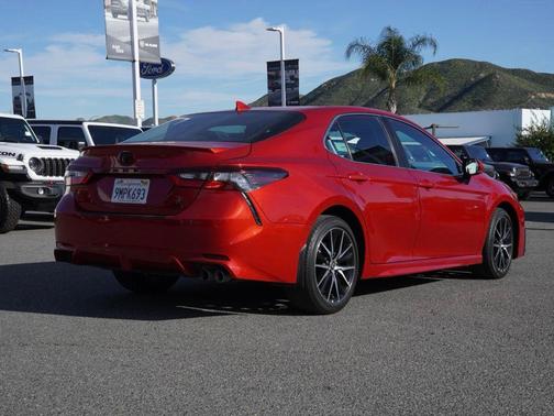 2024 Toyota Camry SE Nightshade