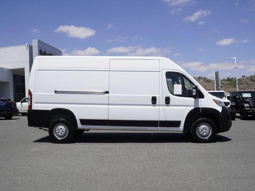 Bright White Clearcoat 2025 RAM ProMaster 2500 High Roof