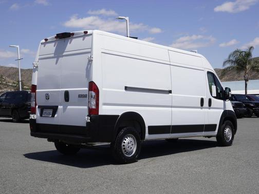 Bright White Clearcoat 2025 RAM ProMaster 2500 High Roof