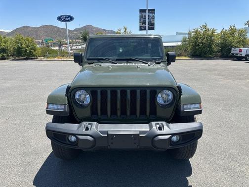 2021 Jeep Wrangler Unlimited Sahara Altitude