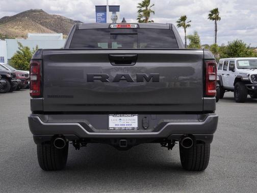 Granite Crystal Clearcoat Metallic 2026 RAM 1500 Big Horn/Lone Star
