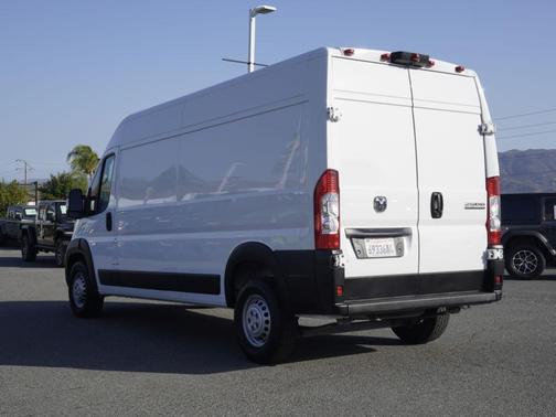 Bright White Clearcoat 2025 RAM ProMaster 2500 High Roof