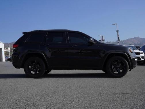 2018 Jeep Grand Cherokee Upland