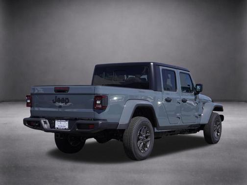 Anvil Clearcoat 2026 Jeep Gladiator Sport