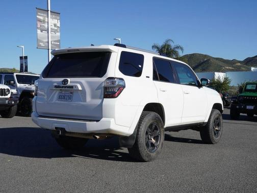2019 Toyota 4Runner SR5
