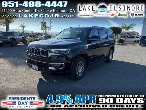 2023 Jeep Wagoneer Base