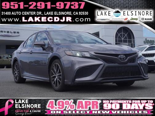 2023 Toyota Camry SE