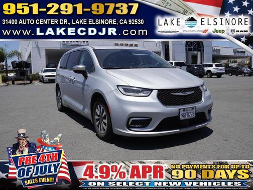 2023 Chrysler Pacifica Hybrid Limited