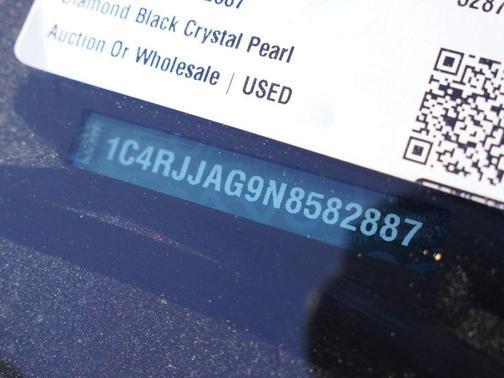 2022 Jeep Grand Cherokee L Laredo