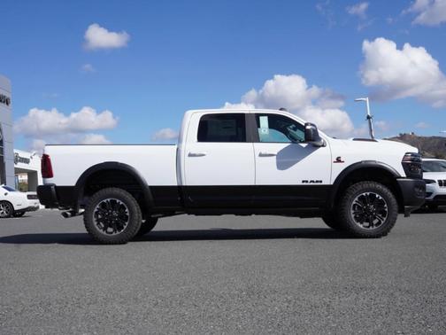 2026 RAM 2500 Rebel/Power Wagon