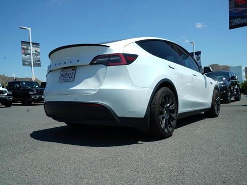 2021 Tesla Model Y Standard Range