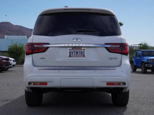 2021 INFINITI QX80 Luxe