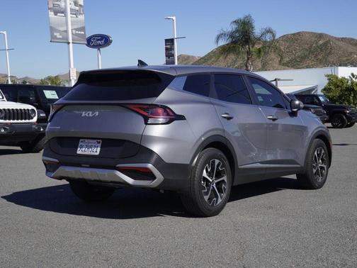 2024 Kia Sportage EX