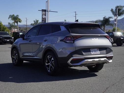 2024 Kia Sportage EX