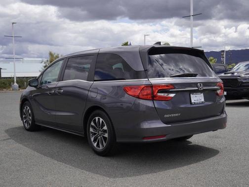 Gray 2024 Honda Odyssey EX-L
