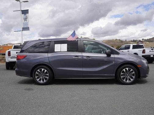 Gray 2024 Honda Odyssey EX-L