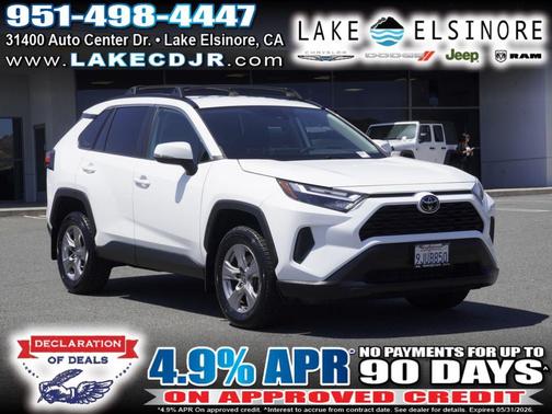 Ice 2023 Toyota RAV4 XLE