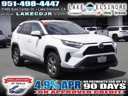 Ice 2023 Toyota RAV4 XLE