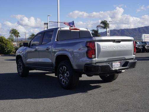 Sterling Gray Metallic 2023 Chevrolet Colorado Z71