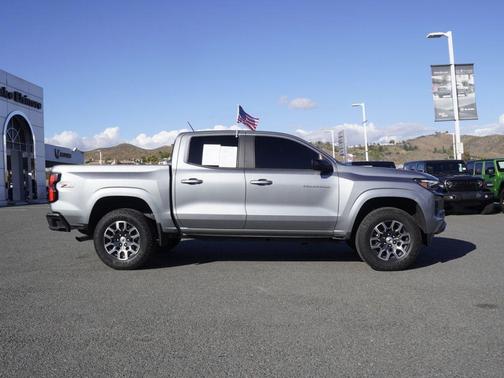 Sterling Gray Metallic 2023 Chevrolet Colorado Z71