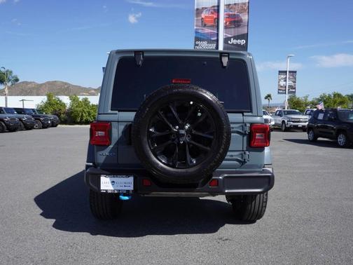 2024 Jeep Wrangler 4xe Sahara