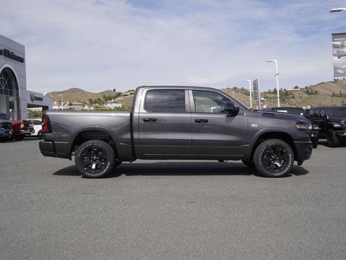 Granite Crystal Clearcoat Metallic 2026 RAM 1500 Big Horn/Lone Star