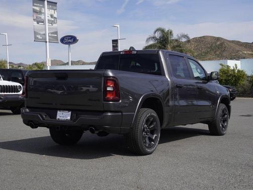 Granite Crystal Clearcoat Metallic 2026 RAM 1500 Big Horn/Lone Star