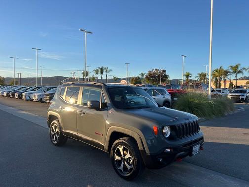 2020 Jeep Renegade Trailhawk