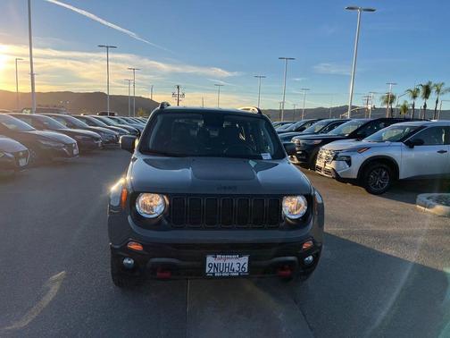2020 Jeep Renegade Trailhawk