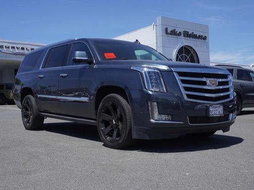 2019 Cadillac Escalade ESV Premium Luxury