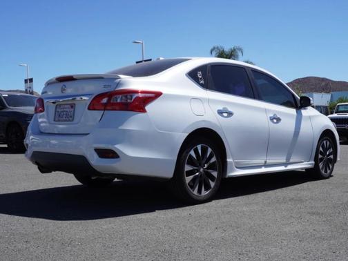 2017 Nissan Sentra SR