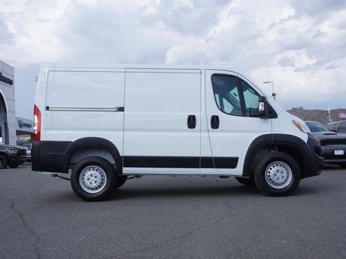2025 RAM ProMaster 1500 Low Roof
