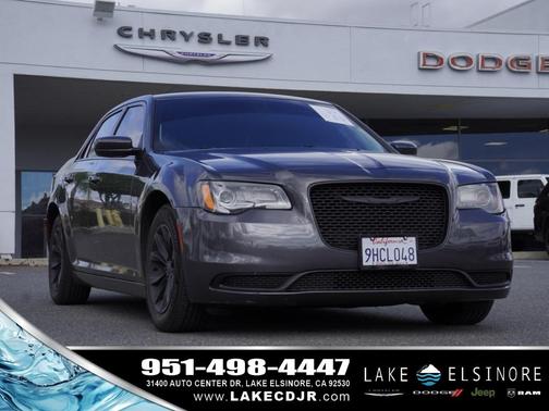 2023 Chrysler 300 Touring