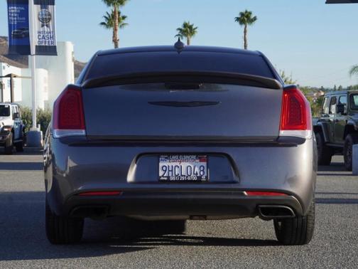 2023 Chrysler 300 Touring