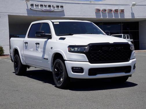 Bright White Clearcoat 2026 RAM 1500 Big Horn/Lone Star