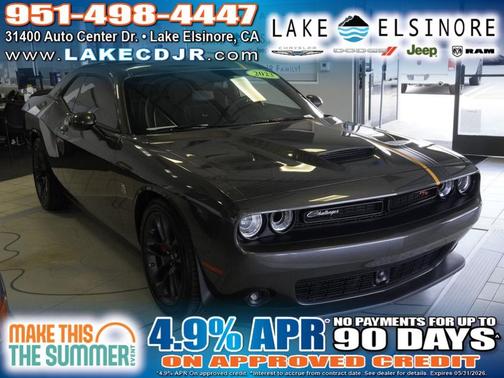 Granite Crystal Clearcoat Metallic 2023 Dodge Challenger R/T Scat Pack
