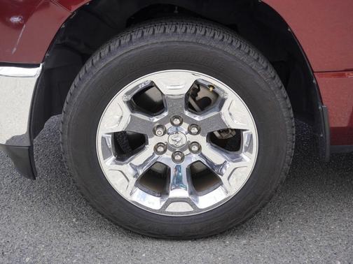 Delmonico Red Pearlcoat 2021 RAM 1500 Big Horn
