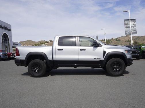 Silver Zynith 2026 RAM 1500 RHO