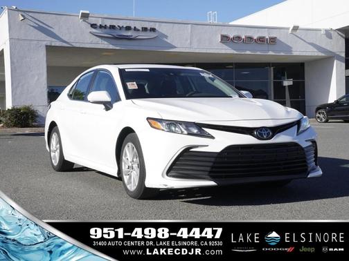 2024 Toyota Camry LE