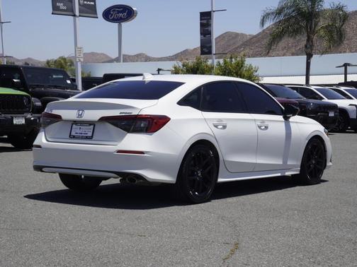 White 2024 Honda Civic Sport