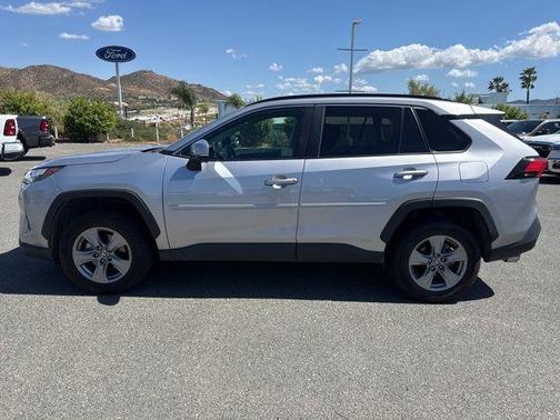 2023 Toyota RAV4 Hybrid LE