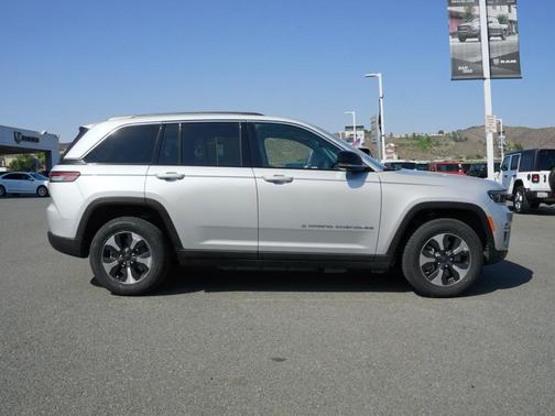 2023 Jeep Grand Cherokee 4xe Base