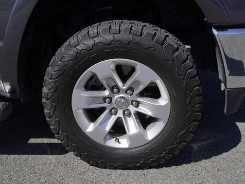 Granite Crystal Clearcoat Metallic 2020 RAM 1500 Laramie