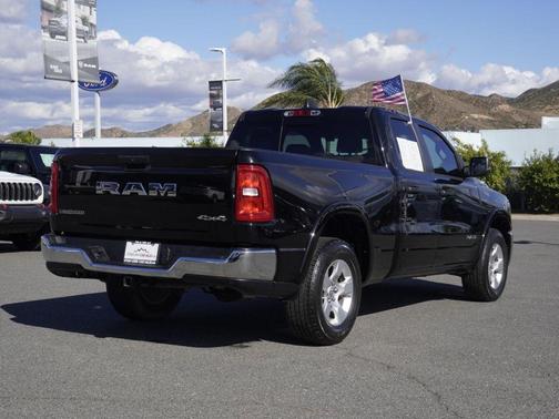 Diamond Black 2025 RAM 1500 Big Horn/Lone Star