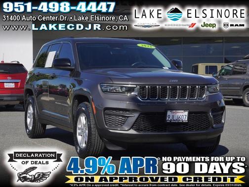 2022 Jeep Grand Cherokee Laredo