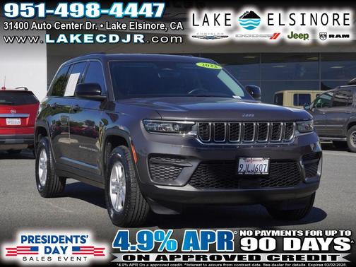 2022 Jeep Grand Cherokee Laredo